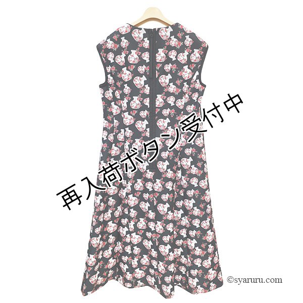 画像4: 【《半額以下！》SuperBeauty 2025秋冬】香水瓶プリントノースリーブワンピース (4)