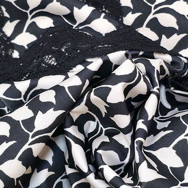 画像9: 【SuperBeauty 2025秋冬 クーポン＆POINT可】袖パワーネット素材モノトーン柄ワンピース (9)