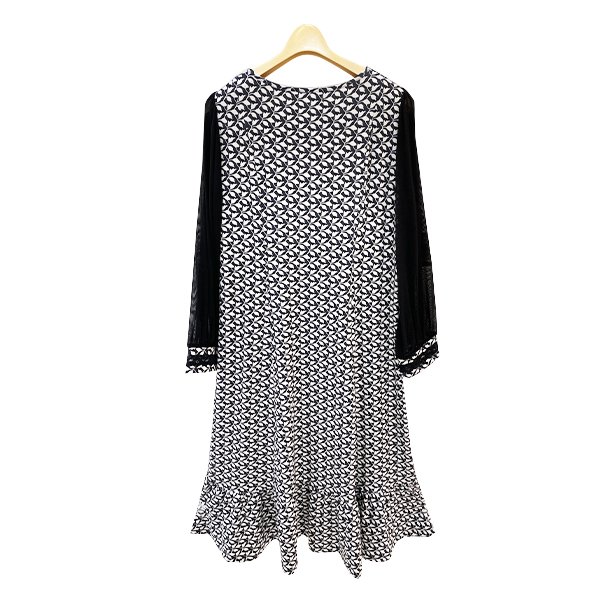 画像3: 【SuperBeauty 2025秋冬 クーポン＆POINT可】袖パワーネット素材モノトーン柄ワンピース (3)