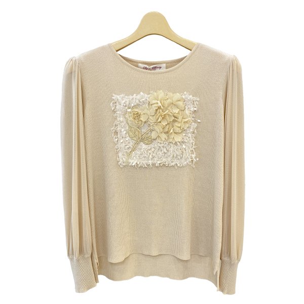 画像2: 【SuperBeauty 2025秋冬 クーポン＆POINT可】パワーネット素材袖の胸元フラワーモチーフ使いセーター (2)