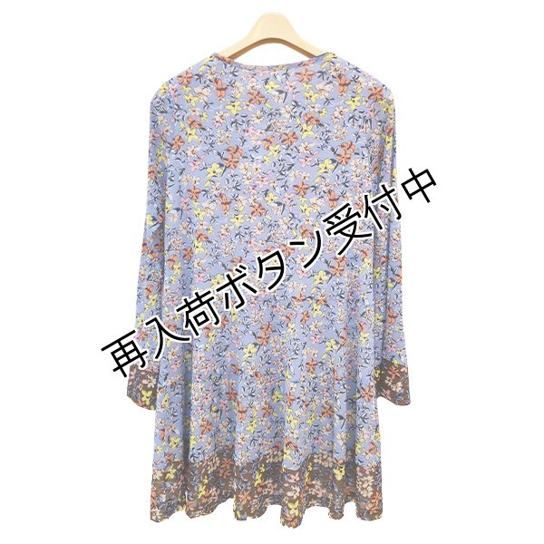 画像2: 【《半額以下！》SuperBeauty 2025秋冬】●小花プリントパワーネット素材チュニックカットソー (2)