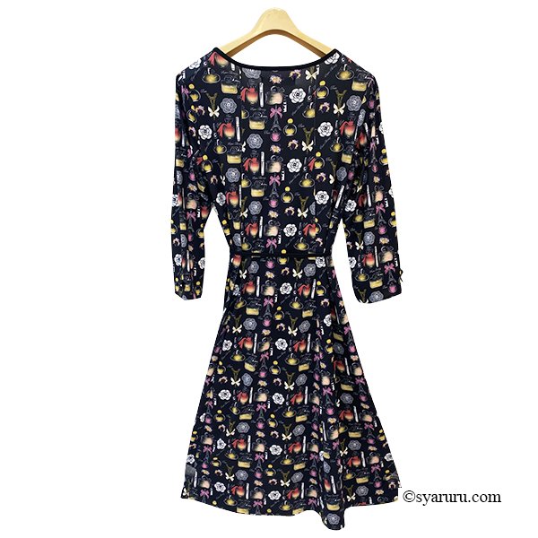 画像3: 【SuperBeauty 2025秋冬 クーポン＆POINT可】コスメ×Parisプリントワンピース (3)