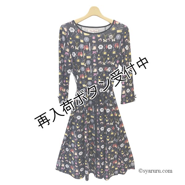 画像2: 【《半額以下！》SuperBeauty 2025秋冬】★コスメ×Parisプリントワンピース (2)