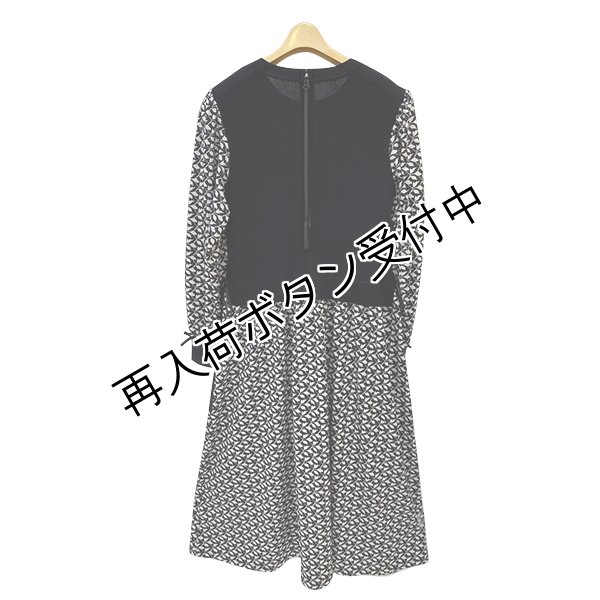 画像5: 【《30%OFF！》SuperBeauty 2025秋冬】ニットベストプリント×レイヤード風フラワープリントワンピース (5)