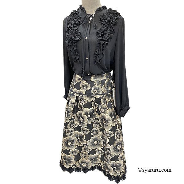 画像3: 【新作 SuperBeauty 2025秋冬 クーポン＆POINT可】胸元立体モチーフ使いフリル衿デザインブラウス (3)