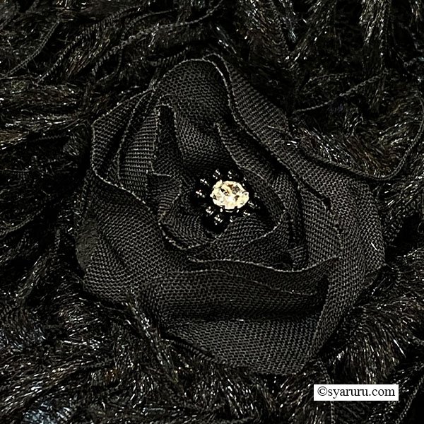 画像9: 【SuperBeauty 2025秋冬 クーポン＆POINT可】前立て立体モチーフ使いニットジレ (9)