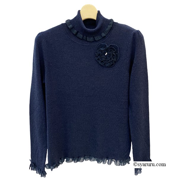 画像9: 【新作 SuperBeauty 2025秋冬 クーポン＆POINT可】コサージュ付き衿・袖先透かしフリルデザインネックセーター (9)