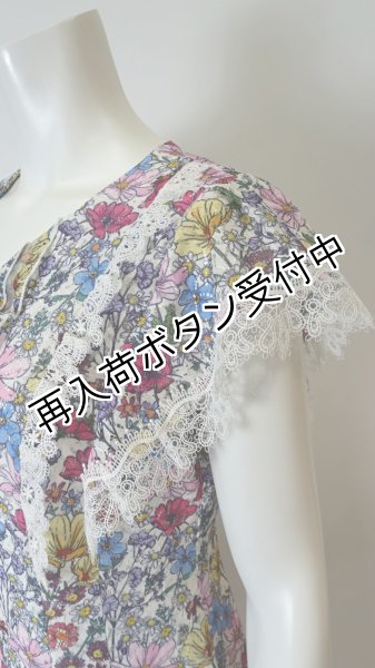 画像11: 【今週の追加 《半額以下+クーポン＋POINT！》SuperBeauty 】多色小花プリントレース素材半袖ワンピース (11)
