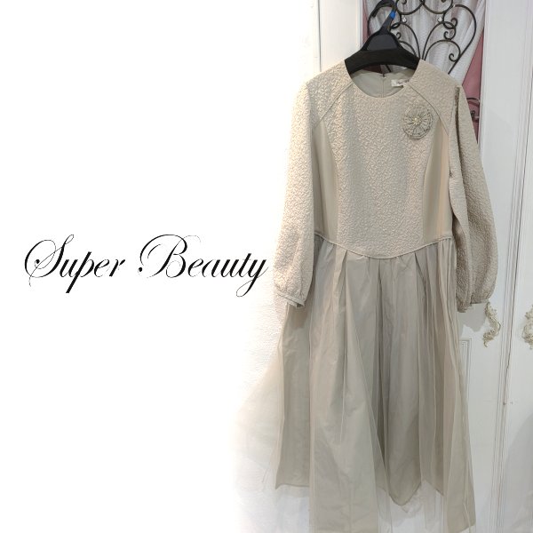 画像6: 【SuperBeauty  】エンボス加工素材と異素材切替の バルーン袖ワンピース (6)