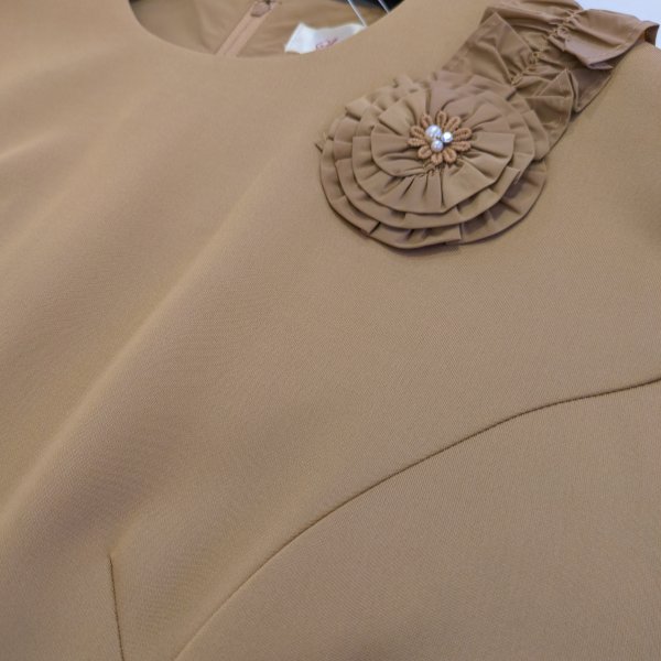 画像6: 【SuperBeauty  】バルーン袖ダンボールニット×タフタワンピース (6)