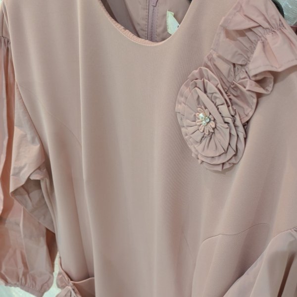 画像2: 【SuperBeauty  】バルーン袖ダンボールニット×タフタワンピース (2)