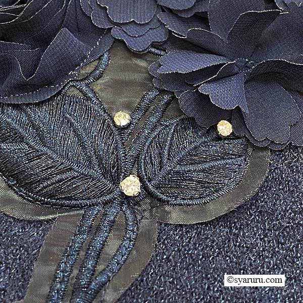 画像7: 【《30%OFF！》SuperBeauty 2025秋冬】胸元刺繍入りアニマルファー襟ニットカーディガン (7)