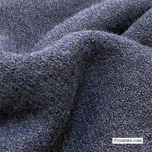 画像9: 【《30%OFF！》SuperBeauty 2025秋冬】胸元刺繍入りアニマルファー襟ニットカーディガン (9)