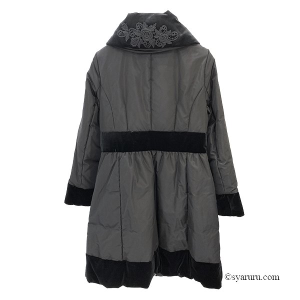 画像4: 【《30%OFF！》SuperBeauty 2025秋冬】レース使いベロア切替ダウンコート (4)