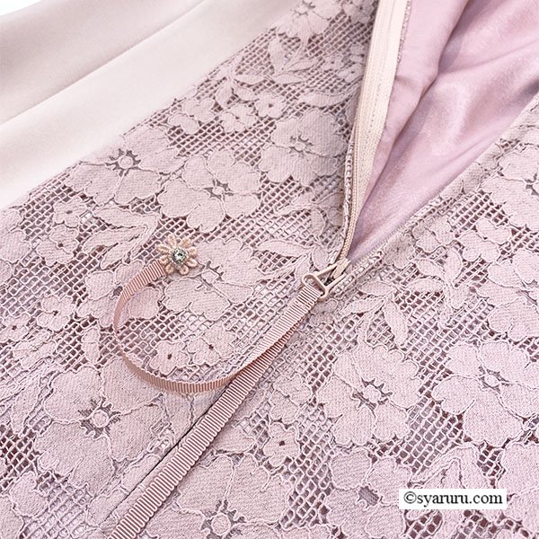 画像13: 【《新作》SuperBeauty 2026春夏】前立て透かしレース切替 ダンボールニット素材フレンチスリーブワンピース (13)