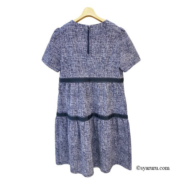 画像3: 【《新作》SuperBeauty 2026春夏】グログランテープ使い転写プリント コサージュ付半袖ワンピース (3)