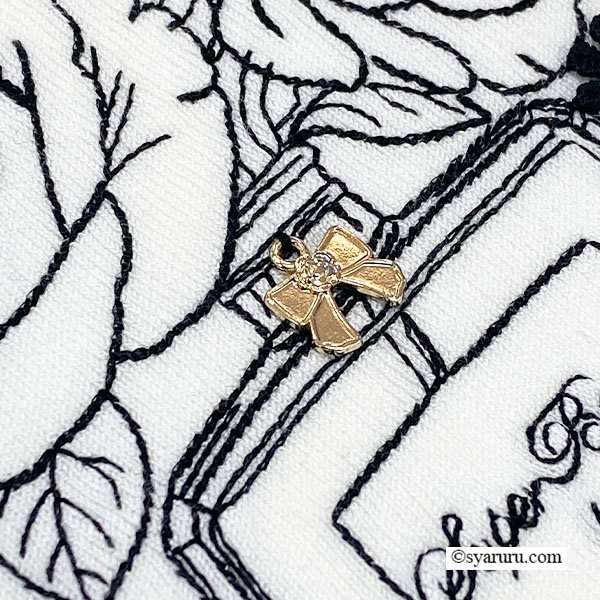 画像10: 【《新作》SuperBeauty クーポン1111(10%OFF)他　利用可】胸元バラ刺繍入りの半袖セーター (10)