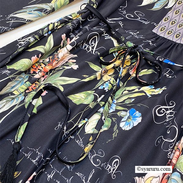 画像11: 【《新作》SuperBeauty クーポン1111(10%OFF)他　利用可】胸元スリット入り多色使い ジャージ素材七分袖ワンピース (11)