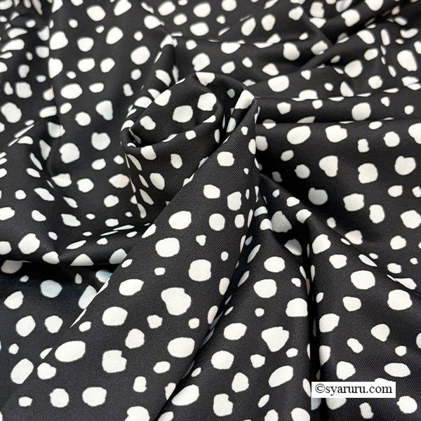 画像9: 【《新作》SuperBeauty クーポン1111(10%OFF)他　利用可】ウェストレース使い水玉切替ワンピース (9)