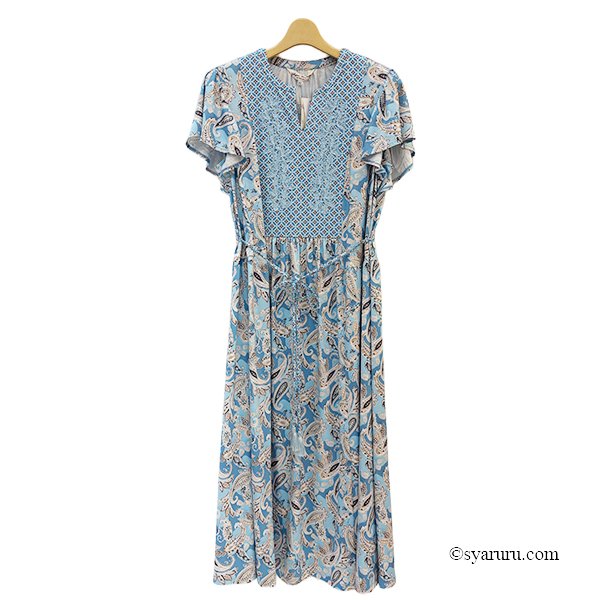 画像4: 【《新作》SuperBeauty クーポン1111(10%OFF)他　利用可】胸元レースxスリット入りペイズリー柄切替ワンピース (4)