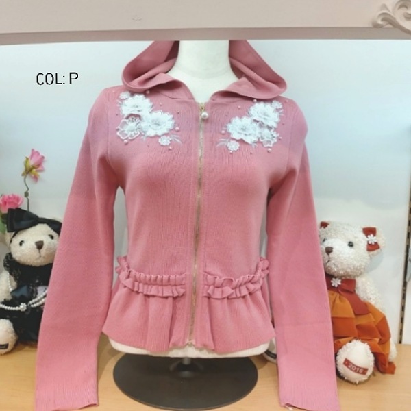 Dear Princess 値下げsale 春ニット素材のフード付 フラワー刺繍デザイン ビスコンティ シャルル